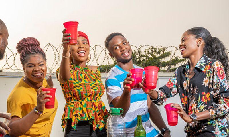 Fun Games to Play When Hosting an Event with Friends — Top Picks for Bonding