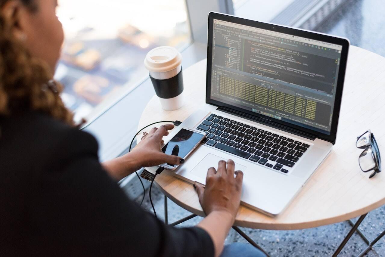 Top 12 Tech Jobs in Europe for International Workers Without a Degree (2025)