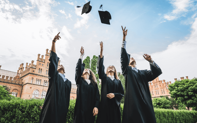 Fully Funded MBA Scholarships in UK for International Students (2025)