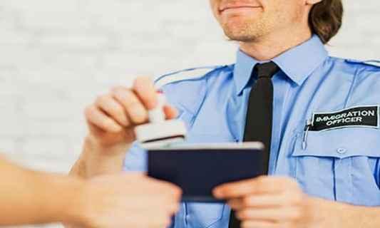 US Immigration Services Officer Salary by Grade in USA (2025)